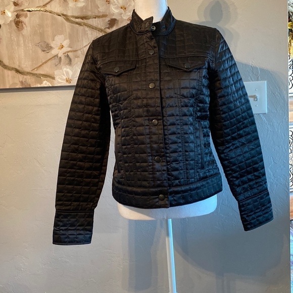 GAP Womens quilted black Jacket size Medium - Picture 2 of 11